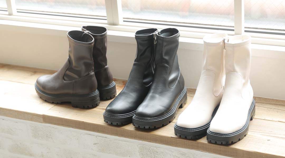 厚底ストレッチショートブーツ
