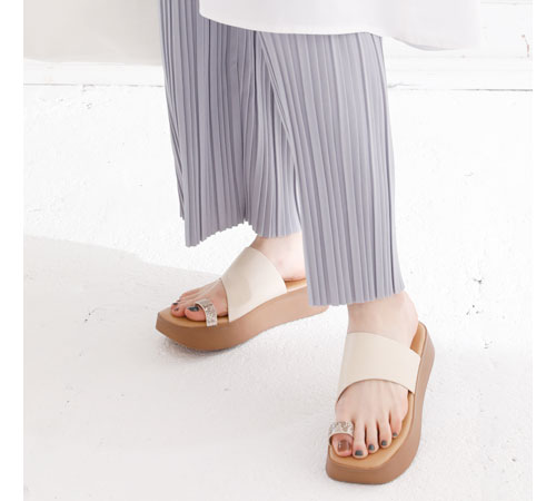 volum_sole_sandal