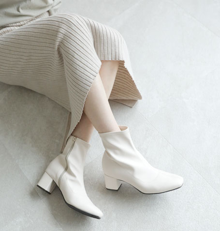 スクエアトゥストレッチショートブーツ