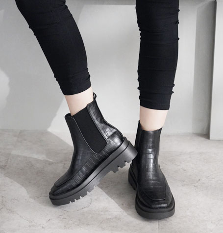 スクエアトゥ厚底サイドゴアショートブーツ