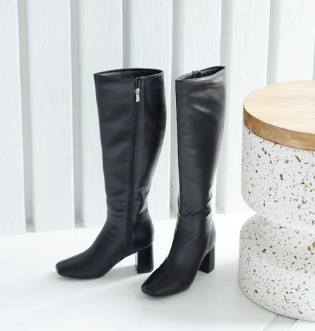 スクエアトゥロングブーツ