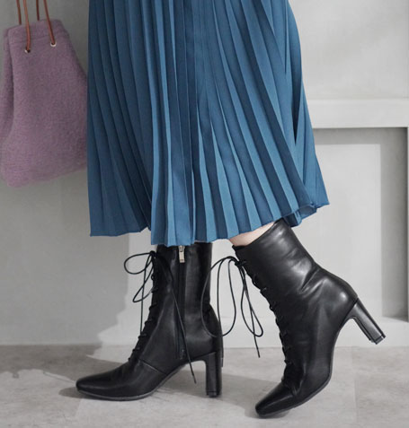 プレートヒールレースアップミドルブーツ