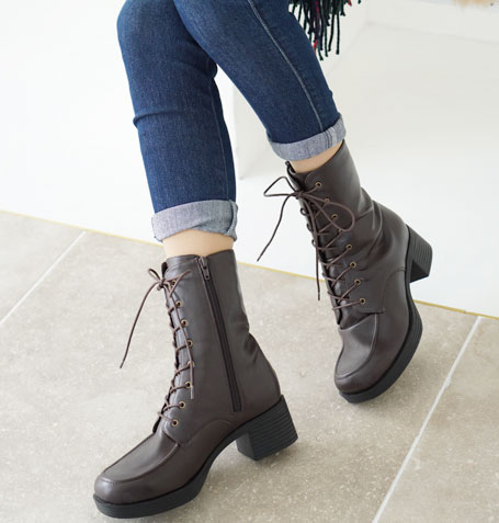 レースアップミドルブーツ