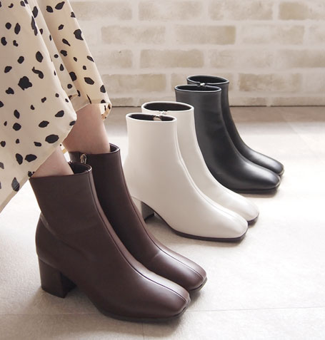 スクエアトゥプレーンショートブーツ