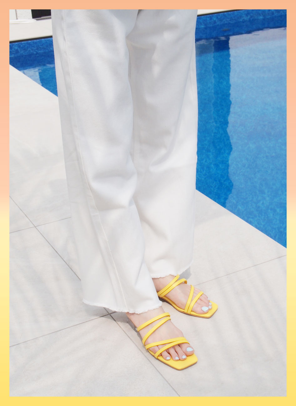 V0375SMスクエアトゥメニー華奢ストラップクリアヒールサンダル