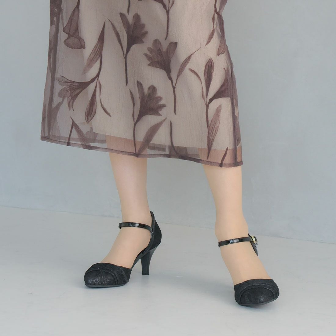 アーモンドトゥセパレートレースパンプス ｜靴・レディースシューズの