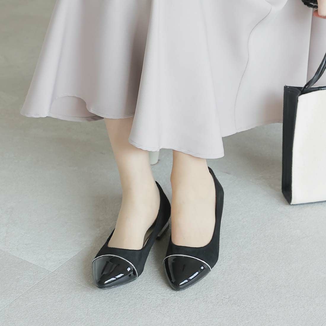 2026年春再販】バイカラーフラットメタルヒールパンプス ｜靴