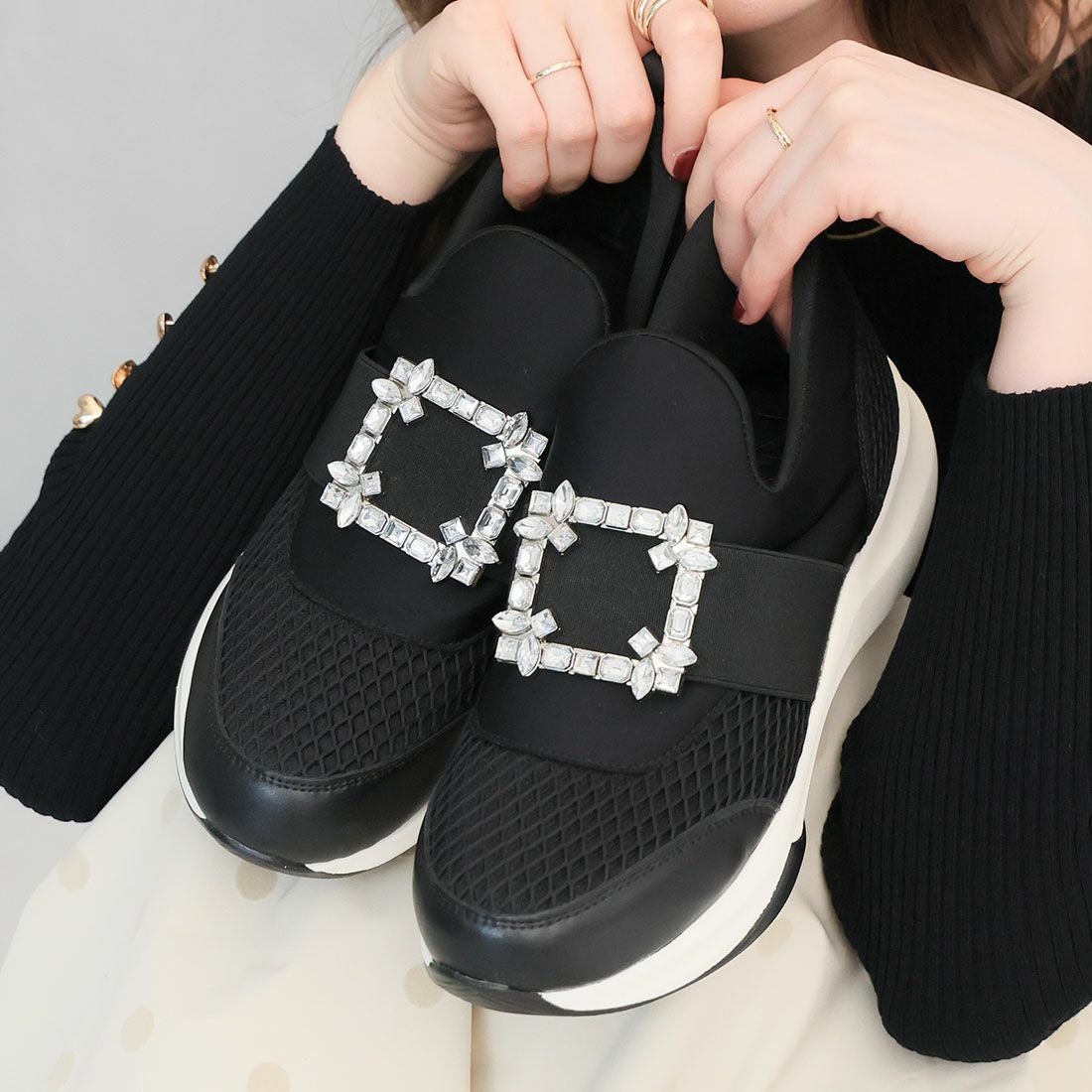 2026年春再販】ビジューバックルゴムスリッポンスニーカー ｜靴