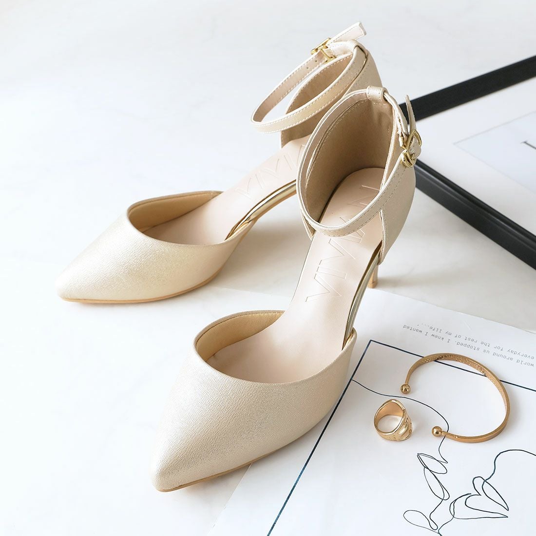 ポインテッドトゥセパレートパンプス ｜靴・レディースシューズの通販