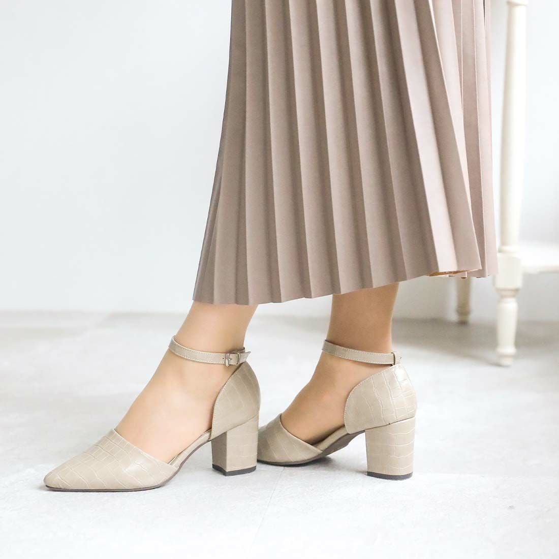 チャンキーヒールセパレートアンクルストラップパンプス ｜靴