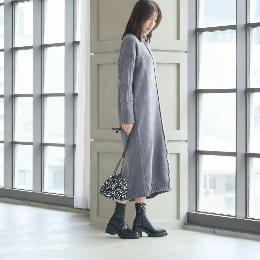 スクエアトゥ厚底ストレッチショートブーツ ｜靴・レディースシューズ