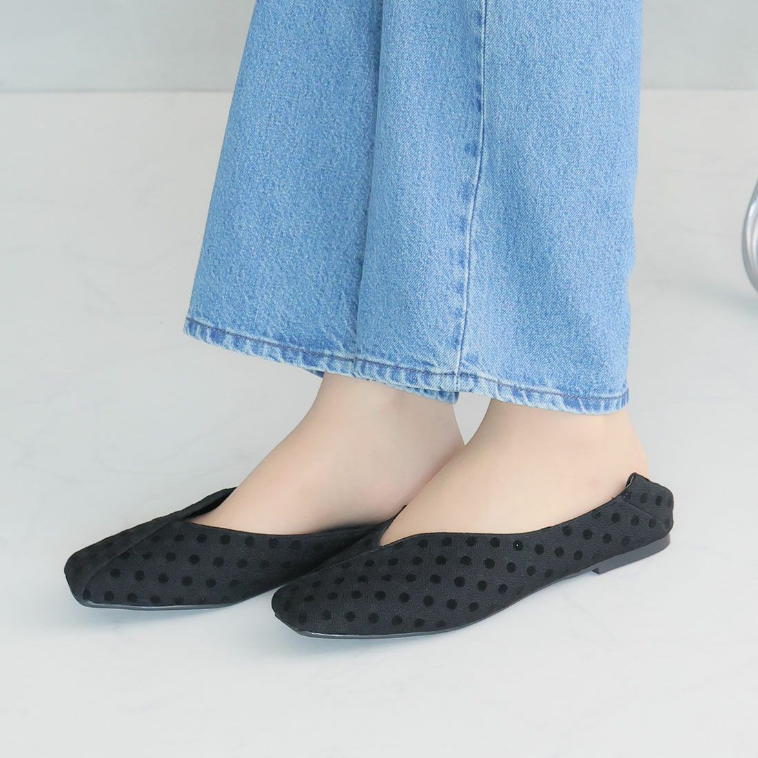 2026年春新色追加】スクエアトゥ切り替えデザインバブーシュ ｜靴