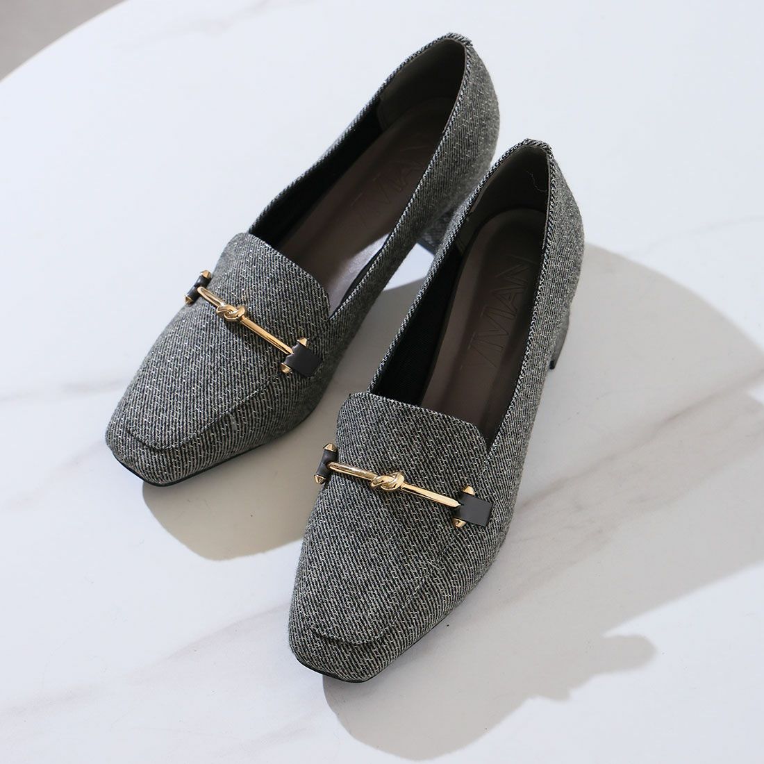 2026年春新色追加】スクエアトゥビット付きローファーパンプス ｜靴