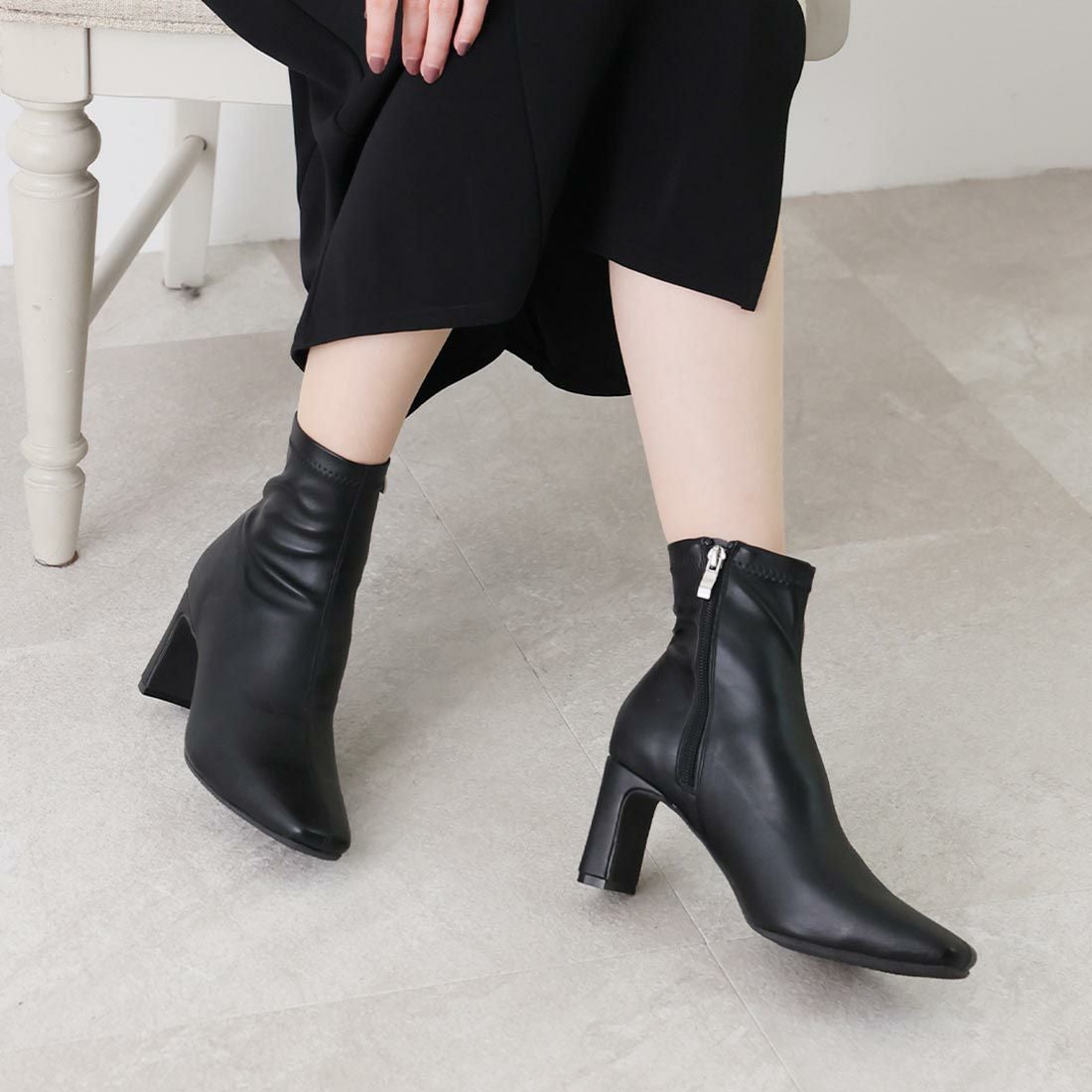 2025年新色追加】スクエアトゥプレートヒールストレッチショートブーツ