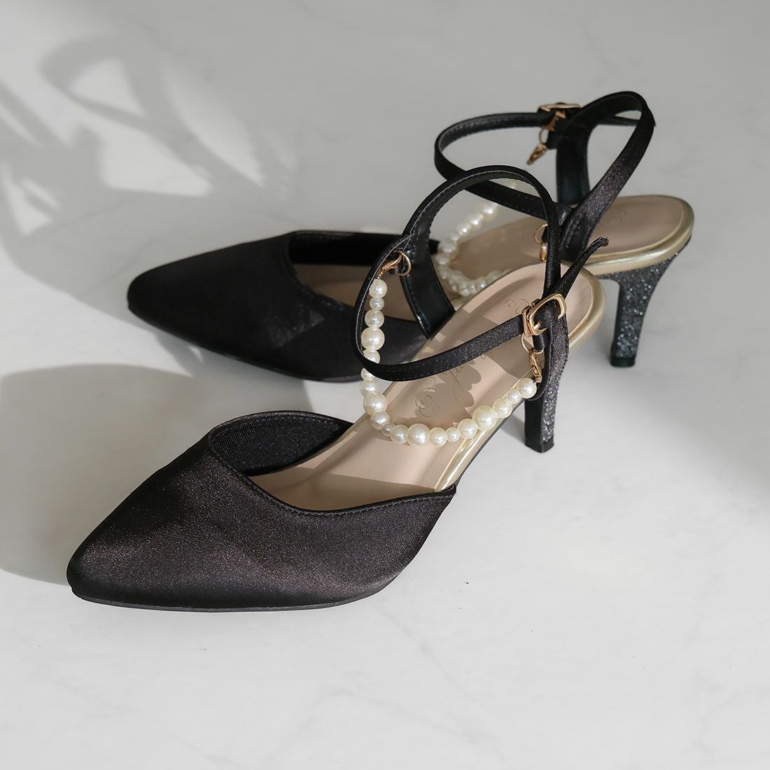 2WAYサテンパールストラップパンプス ｜靴・レディースシューズの通販
