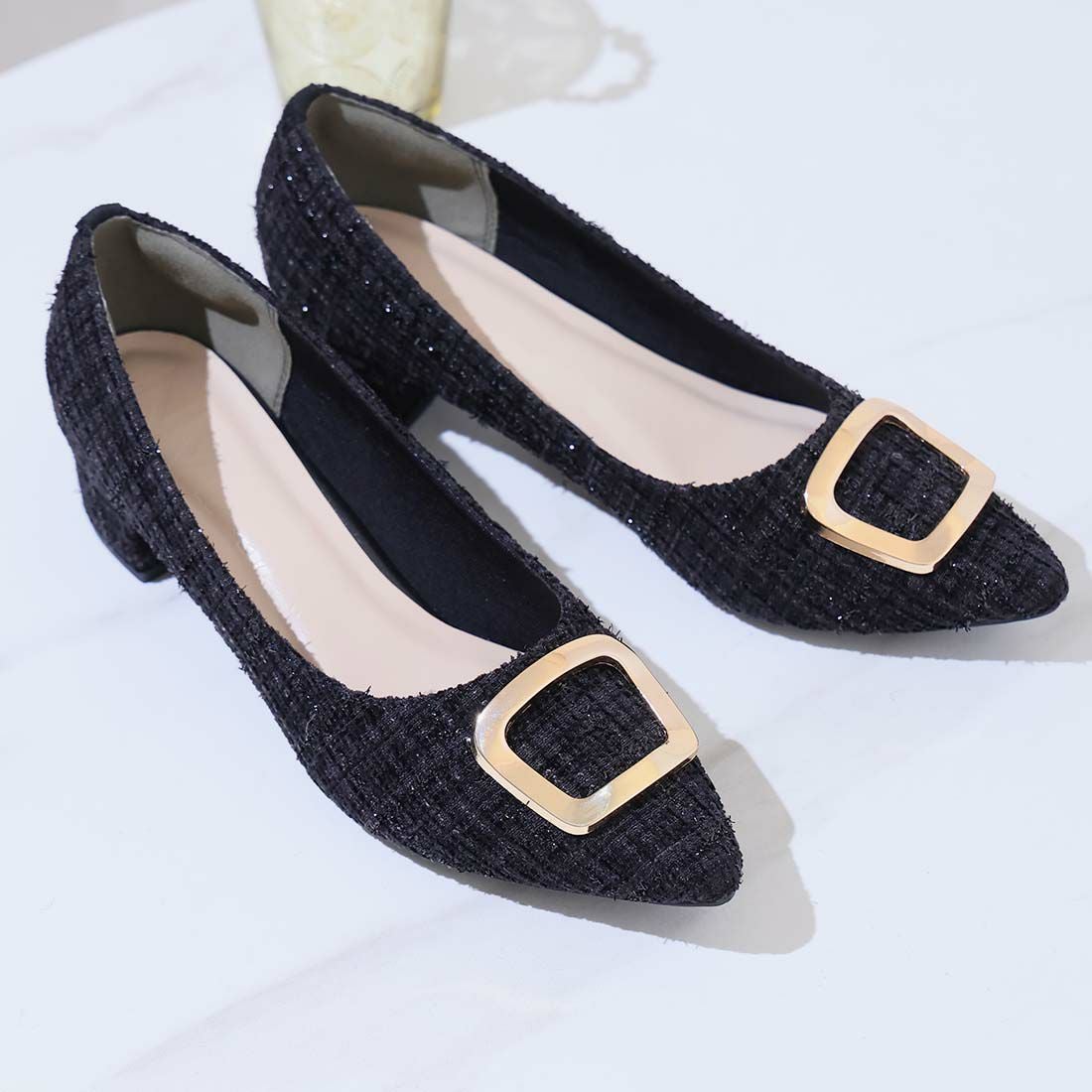 2026年春新色追加】ポインテッドトゥゴールドモチーフパンプス ｜靴