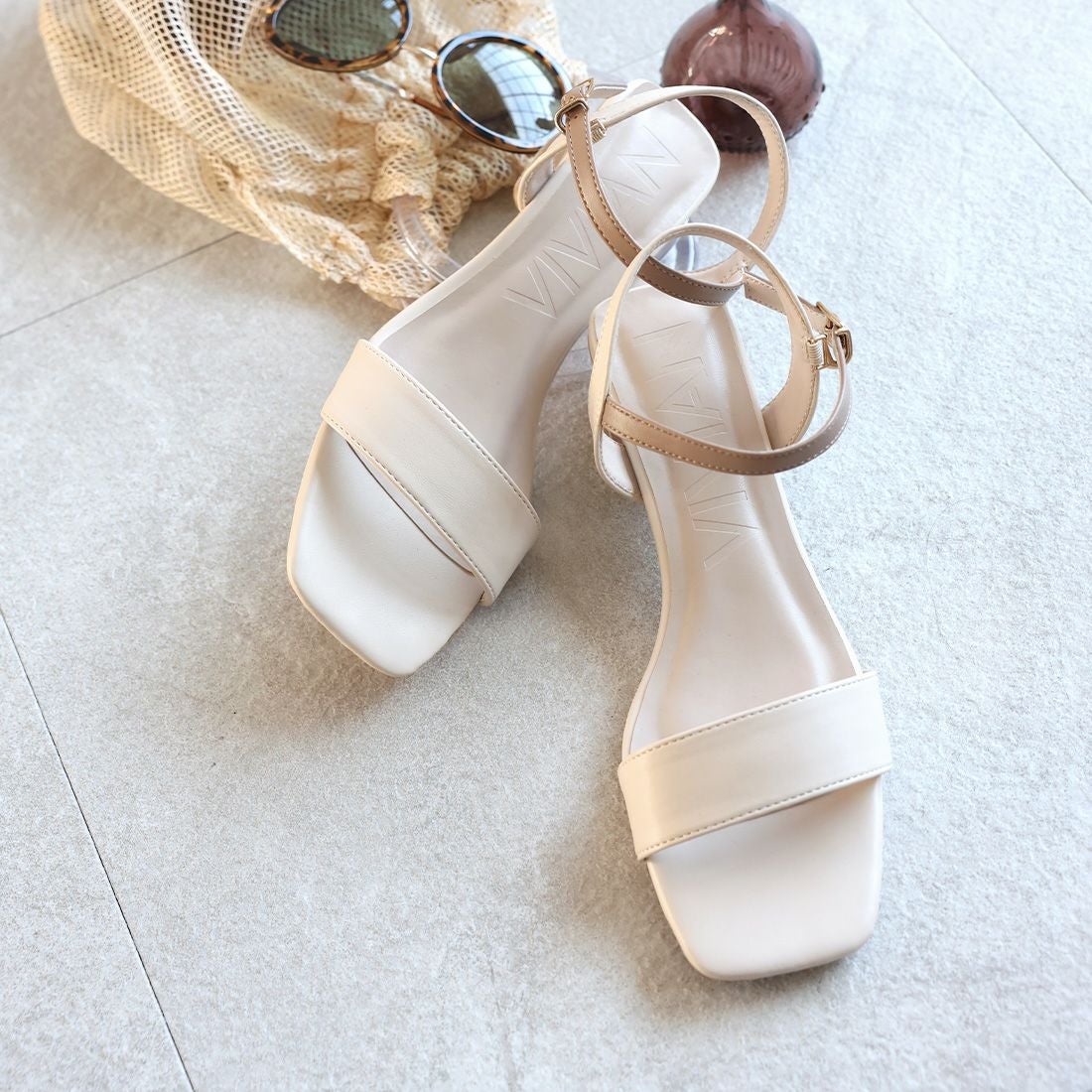 2026年夏新色】スクエアトゥ4cmヒールアンクルストラップサンダル ｜靴