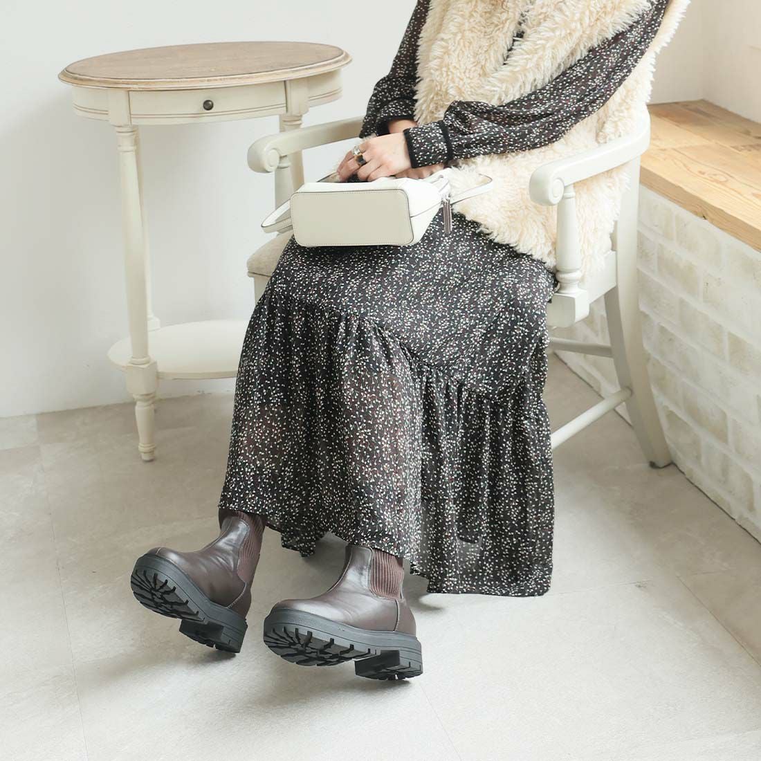 ちいまる様大幅お値下げ美品！VIVAIA ニットロングブーツ38.5 Filipa] ラウンドトゥ 撥水加工 ラグソール ストレッチ ロングブーツ