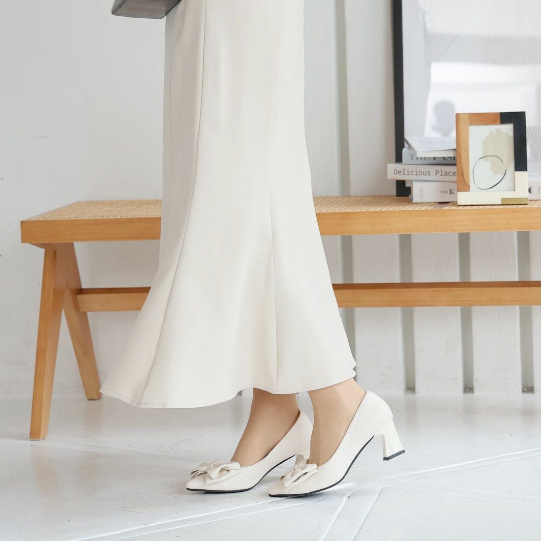 2026年春新色追加】リボンポインテッドトゥパンプス ｜靴・レディース