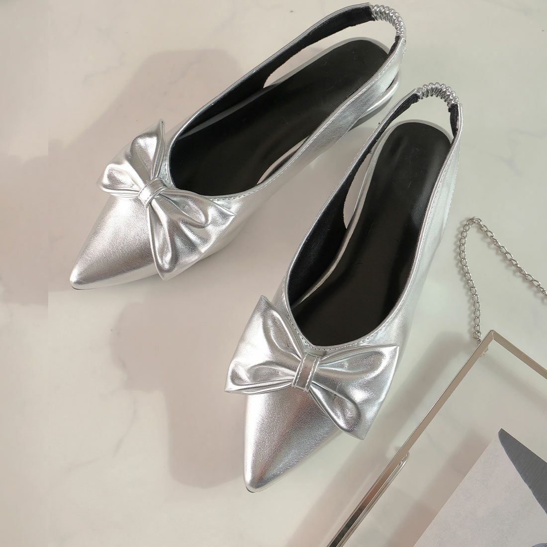 新色追加】【公式ストア/ZOZO限定】ポインテッドトゥリボンバック