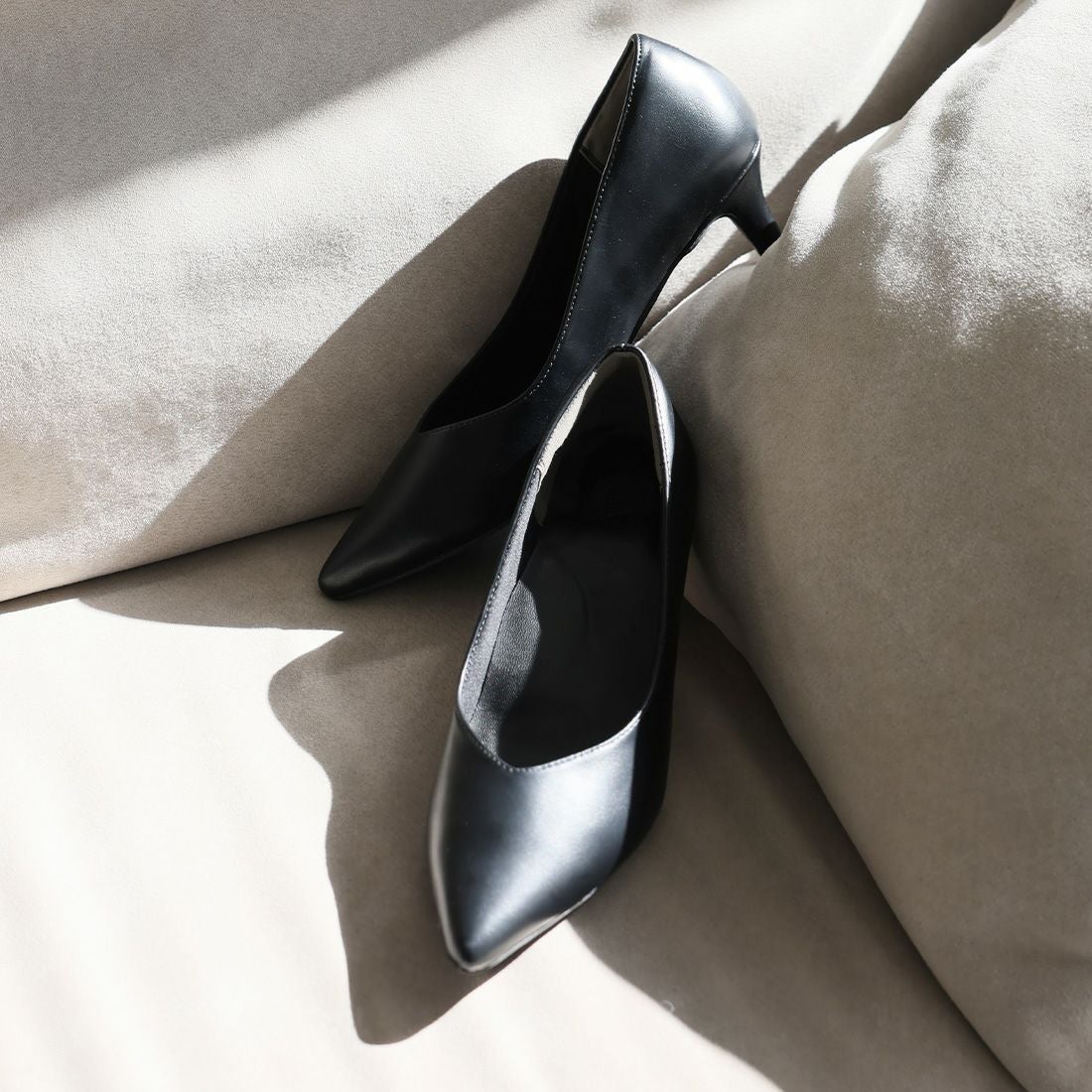 履き心地やみつき感激】ポインテッドトゥ5cmヒール感激パンプス ｜靴
