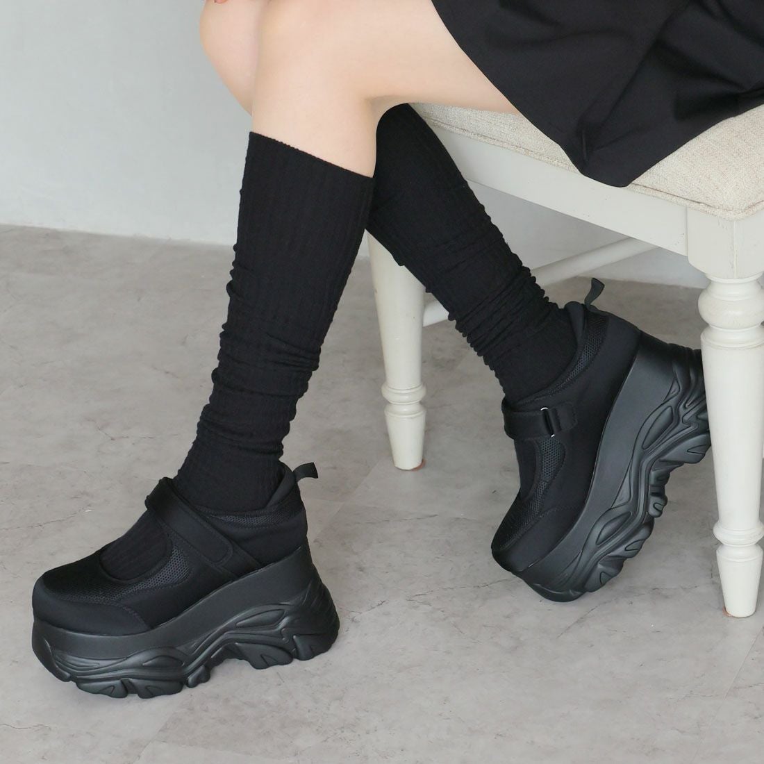 公式ストア/ZOZO限定】厚底ベルクロストラップダッドスニーカー ｜靴