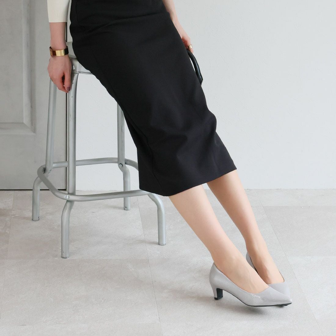 履き心地やみつき感激】ポインテッドトゥ5cmプレートヒール感激