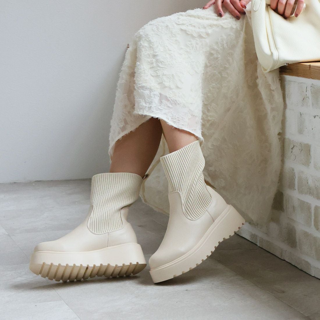 厚底ニットショートブーツ ｜靴・レディースシューズの通販ならVIVIAN