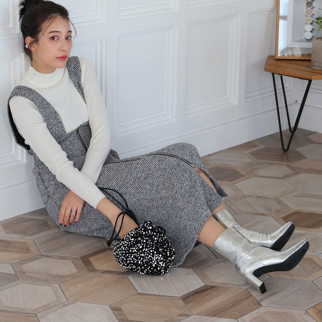 2025年新色追加】スクエアトゥプレートヒールショートブーツ ｜靴