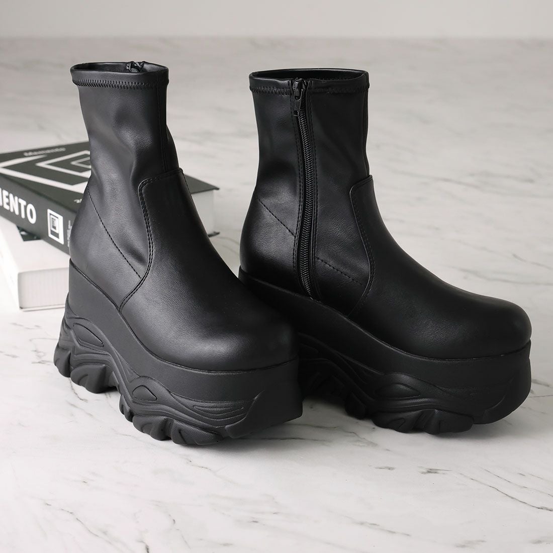 公式ストア/ZOZO限定】【2025年新色追加】厚底ボリュームソール