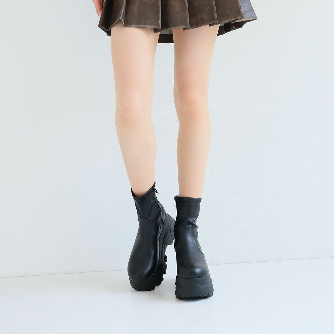 公式ストア/ZOZO限定】【2025年新色追加】厚底ボリュームソール