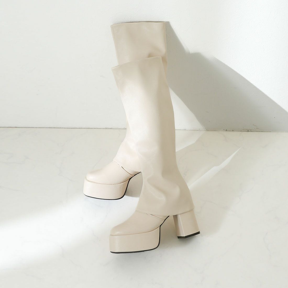 2025年秋冬新色追加】【公式ストア/ZOZO限定厚底プラットフォーム