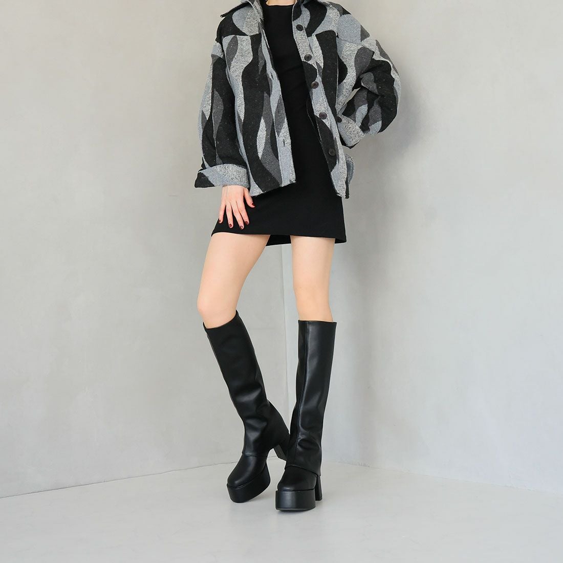 2025年秋冬新色追加】【公式ストア/ZOZO限定厚底プラットフォーム