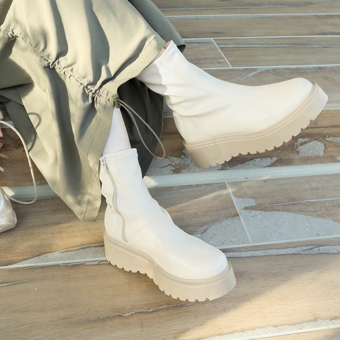 厚底ダブルステッチストレッチショートブーツ ｜靴・レディース