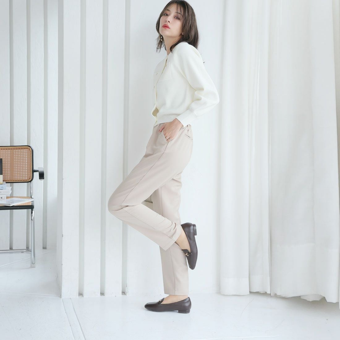 履き心地やみつき感激】スクエアトゥ2cmヒールビット付き感激