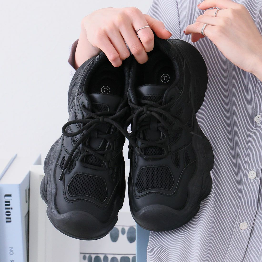 厚底コンビカラーアウトドアスニーカー ｜靴・レディースシューズの