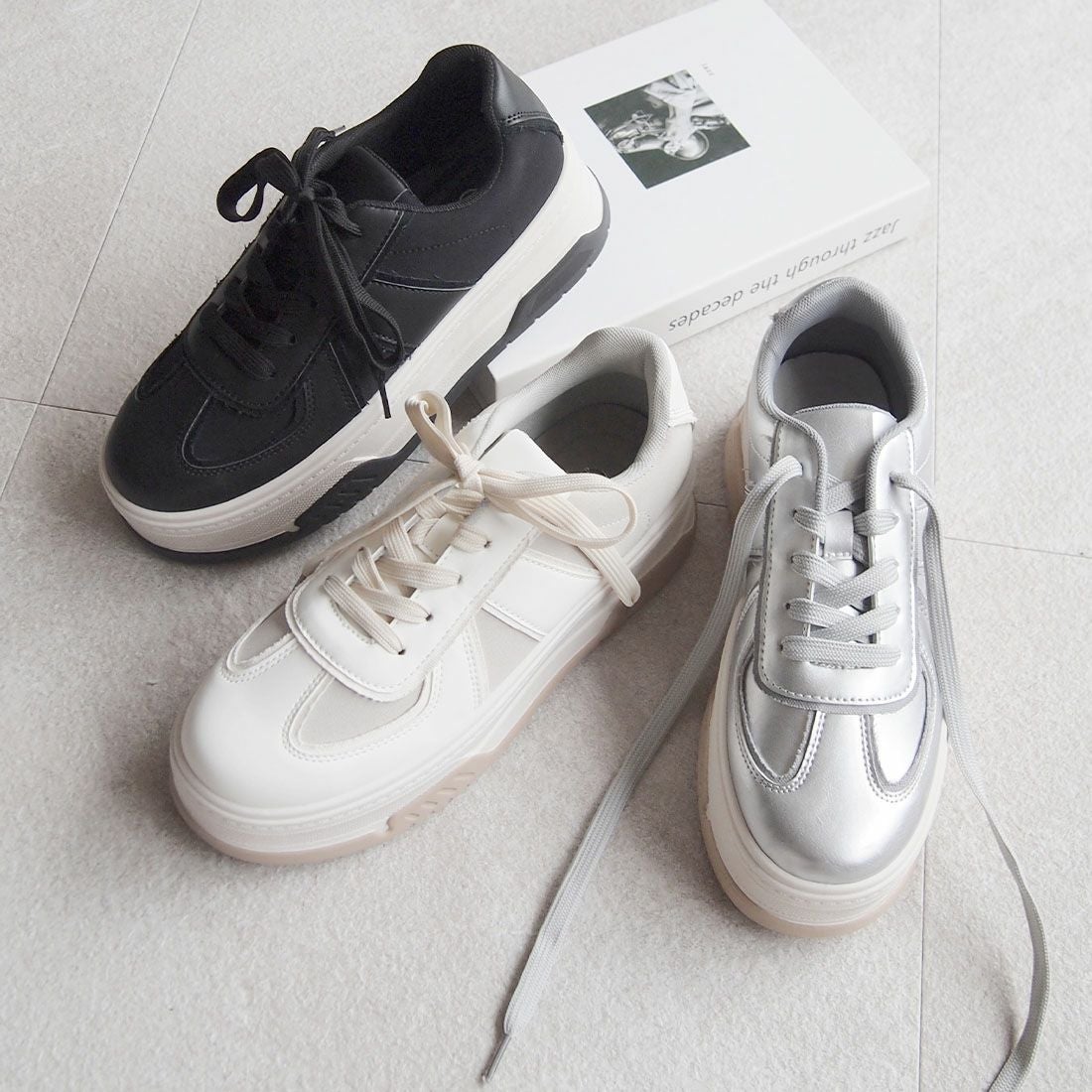 厚底Tトゥデザインコンビカラーレースアップスニーカー ｜靴