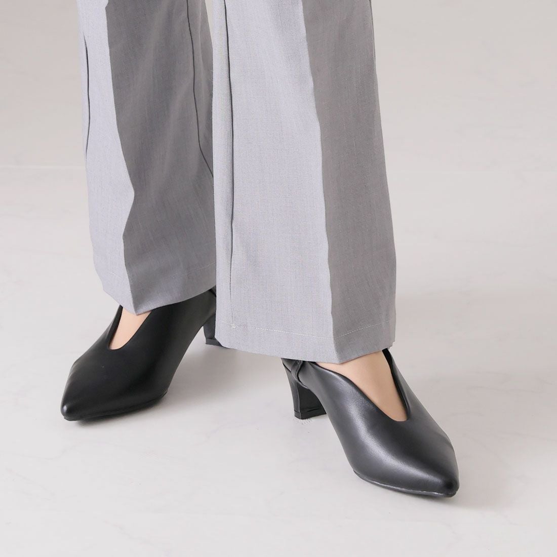 履き心地やみつき感激】ポインテッドトゥスリットストラップ5cm