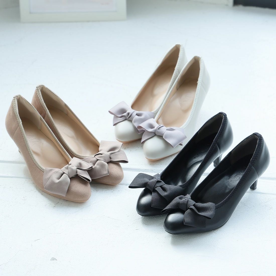 履き心地やみつき感激】アーモンドトゥリボン5cmヒール感激パンプス