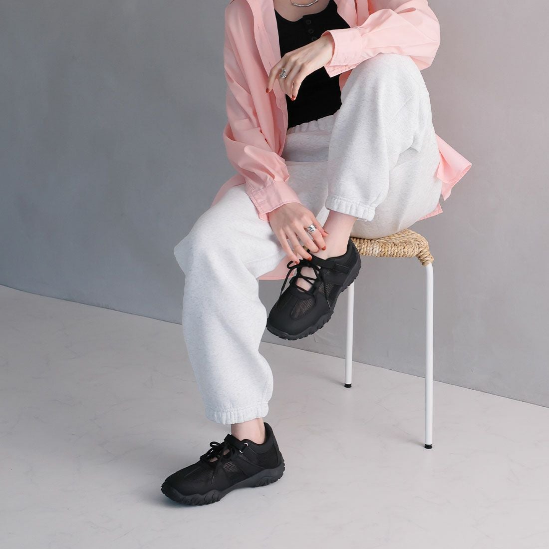 2026年春新色追加】柔らかソールレースアップベルトスニーカー ｜靴