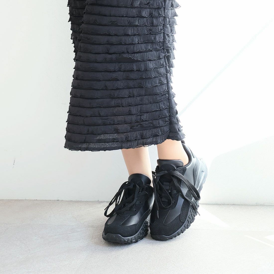 軽量厚底Tトゥデザインレースアップスニーカー ｜靴・レディース