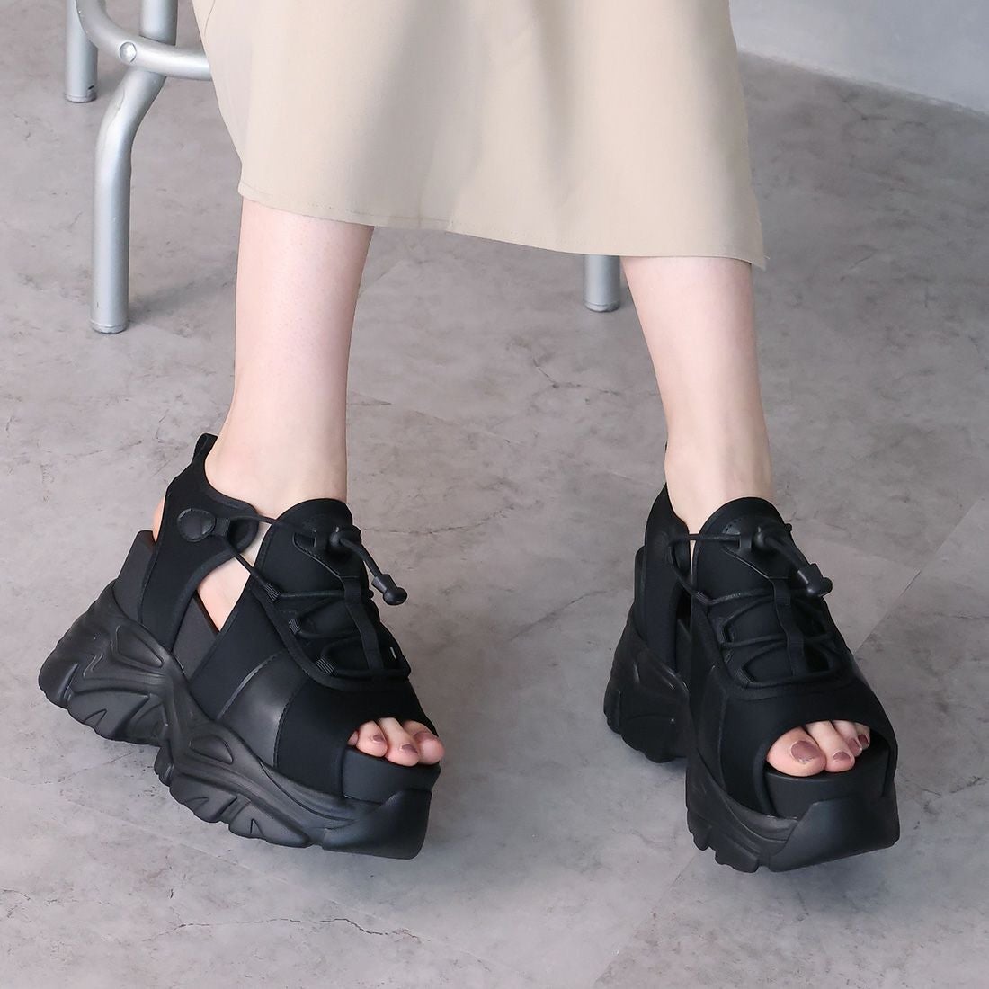 公式ストア/ZOZO限定】厚底レースアップダッドスポーツサンダル ｜靴