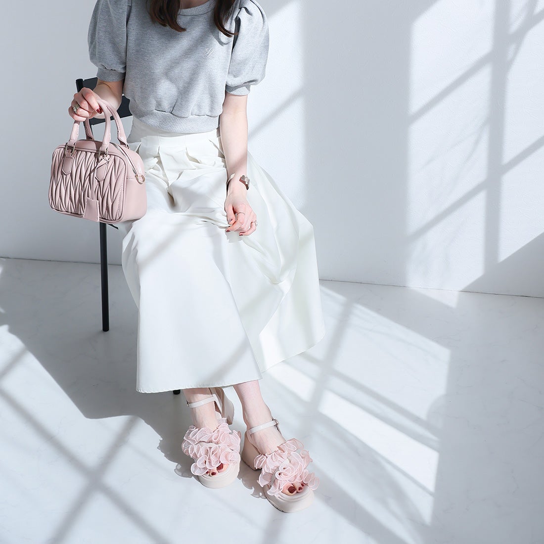 2026年夏新色追加】シアークロスフリル厚底ストラップサンダル ｜靴