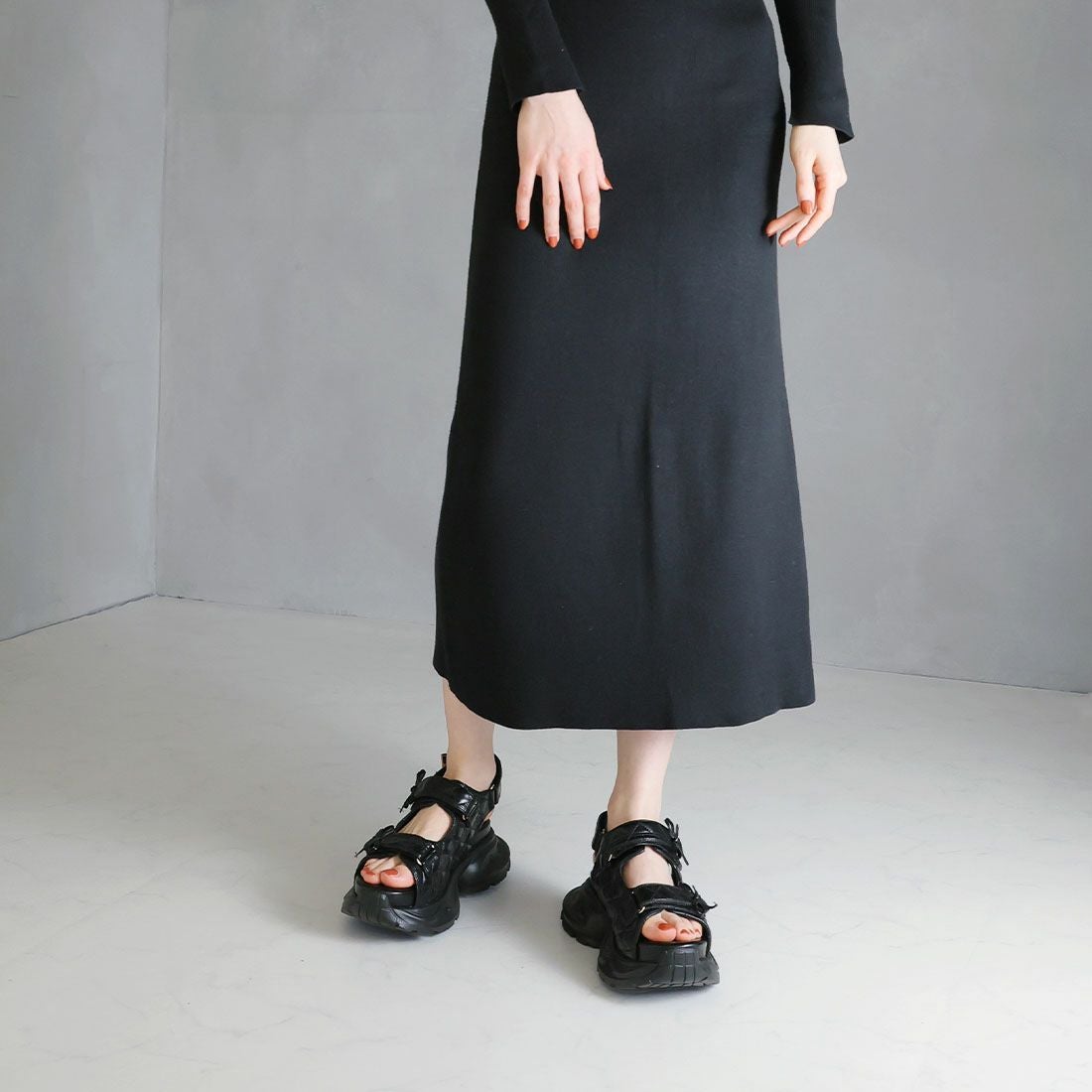 公式ストア/ZOZO限定】厚底リボンキルティングスポーツサンダル ｜靴