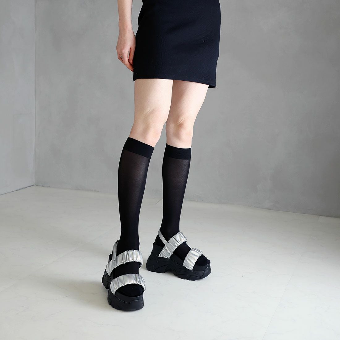 公式ストア/ZOZO限定】厚底ダブルギャザーベルトスポーツサンダル ｜靴