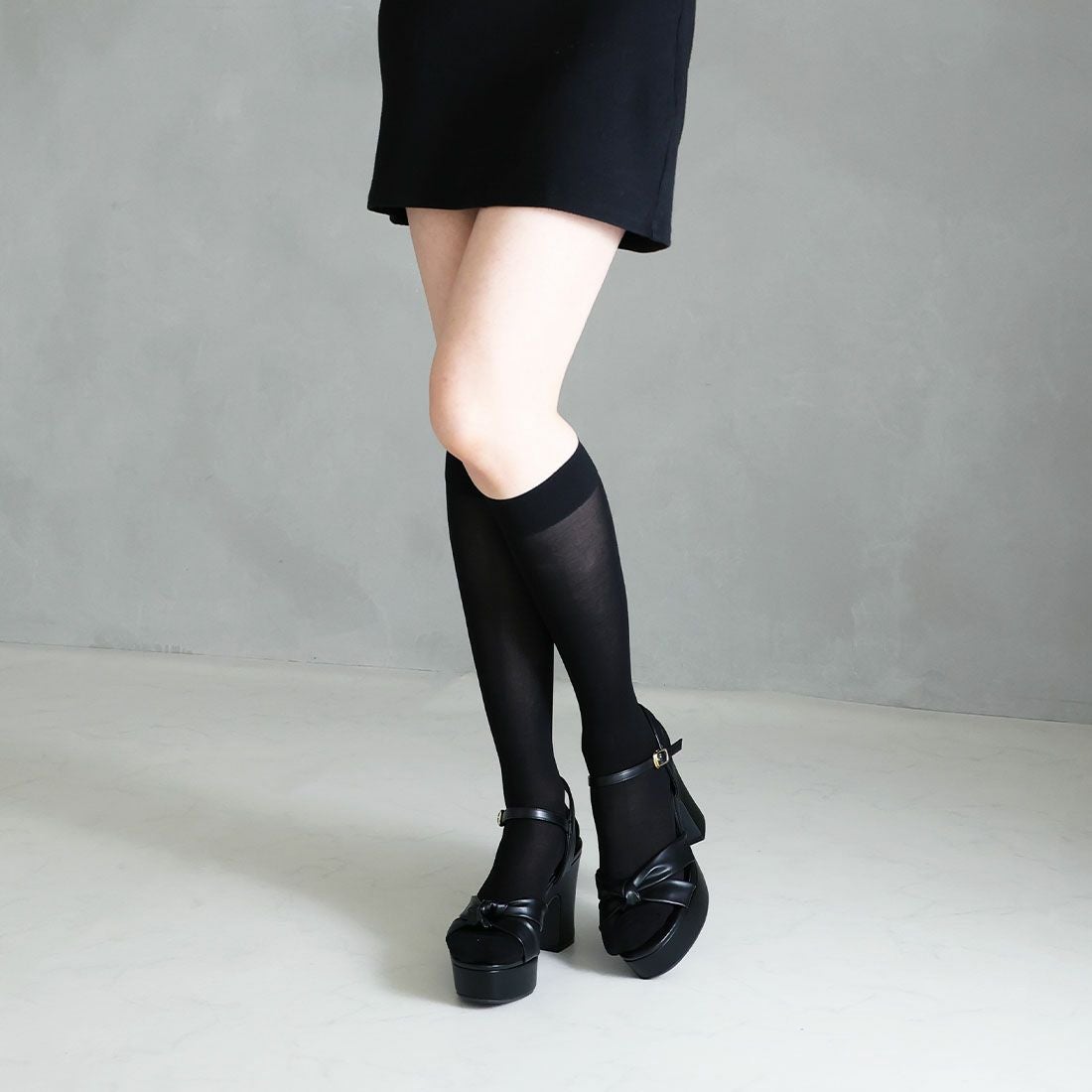 公式ストア/ZOZO限定】厚底プラットフォームノットデザインストラップ