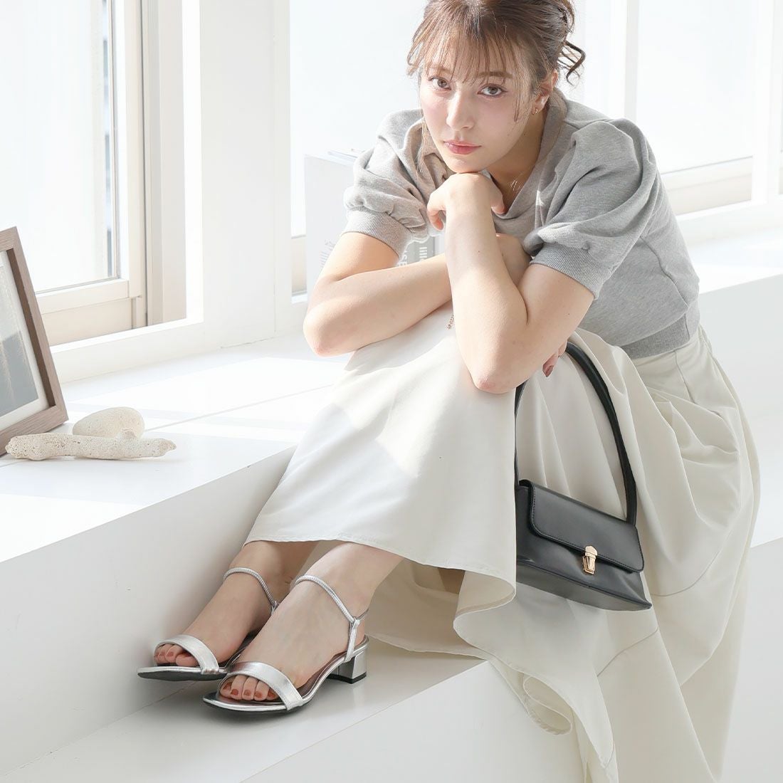 サッ！と履ける】スクエアトゥサークルストラップサンダル ｜靴