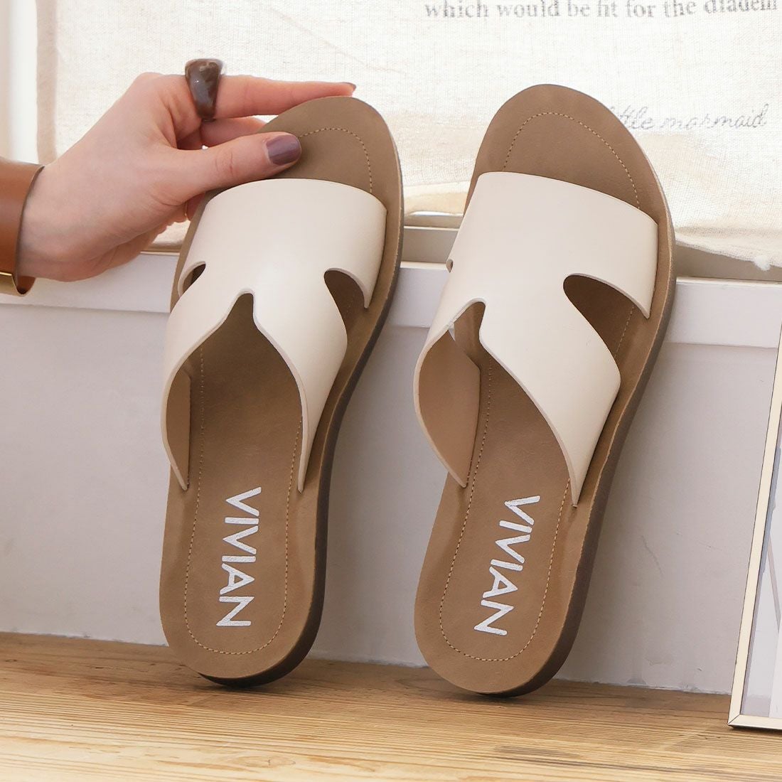 サッ！と履ける】カジュアルコンフォートスリットデザインサンダル