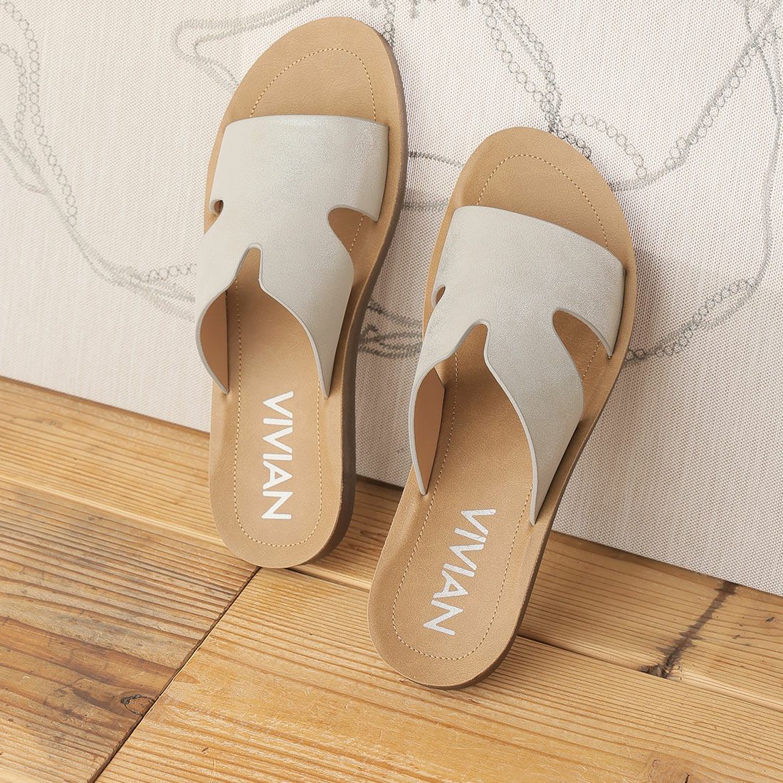 サッ！と履ける】カジュアルコンフォートスリットデザインサンダル