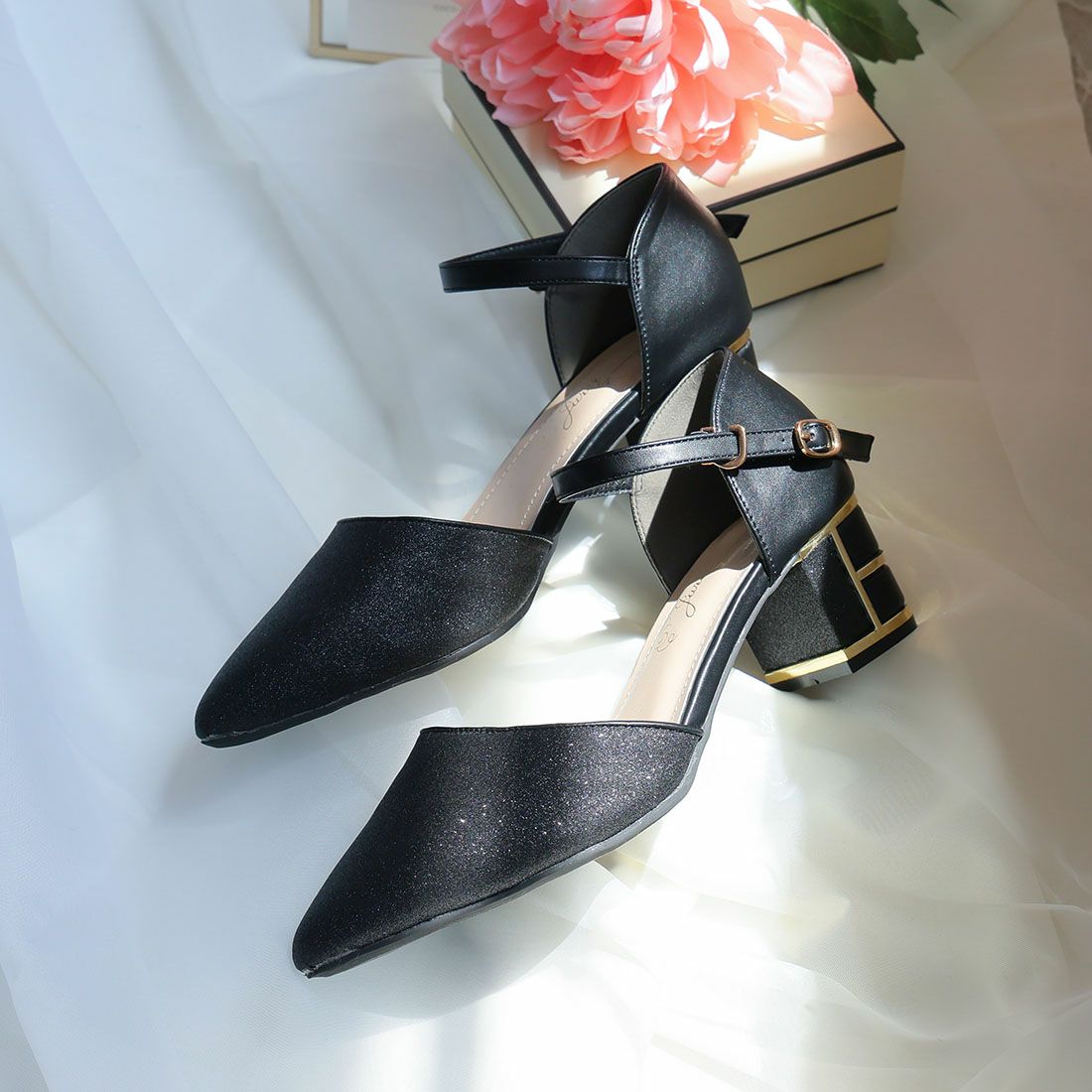 キラキラグリッターチャンキーヒールセパレートパンプス ｜靴